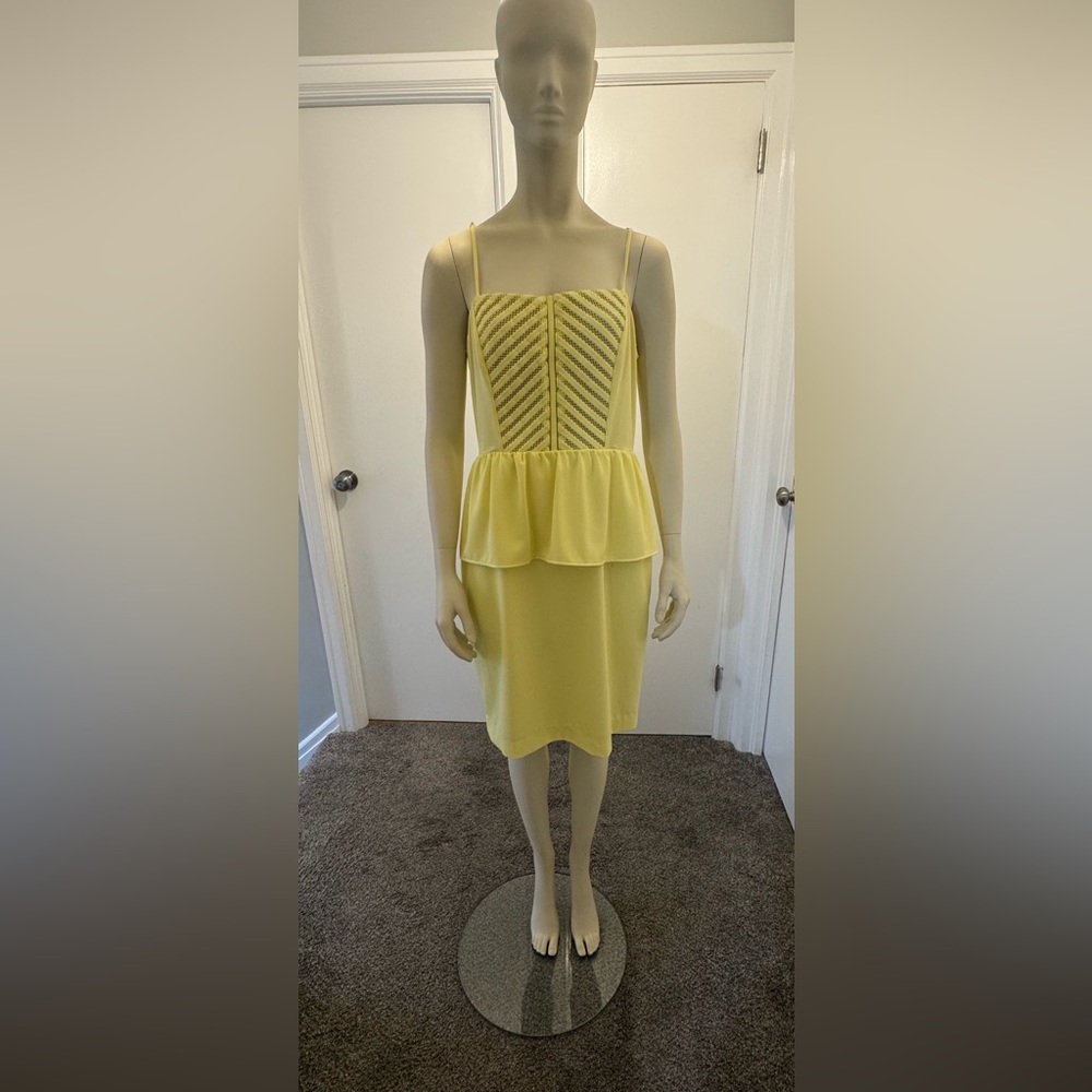 Gianni Bini - Yellow Size 8 dress